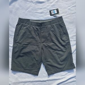 Men's Under Armour Dri-fit Golf Shorts. Grey, Size 36, NWT. Under Retail
